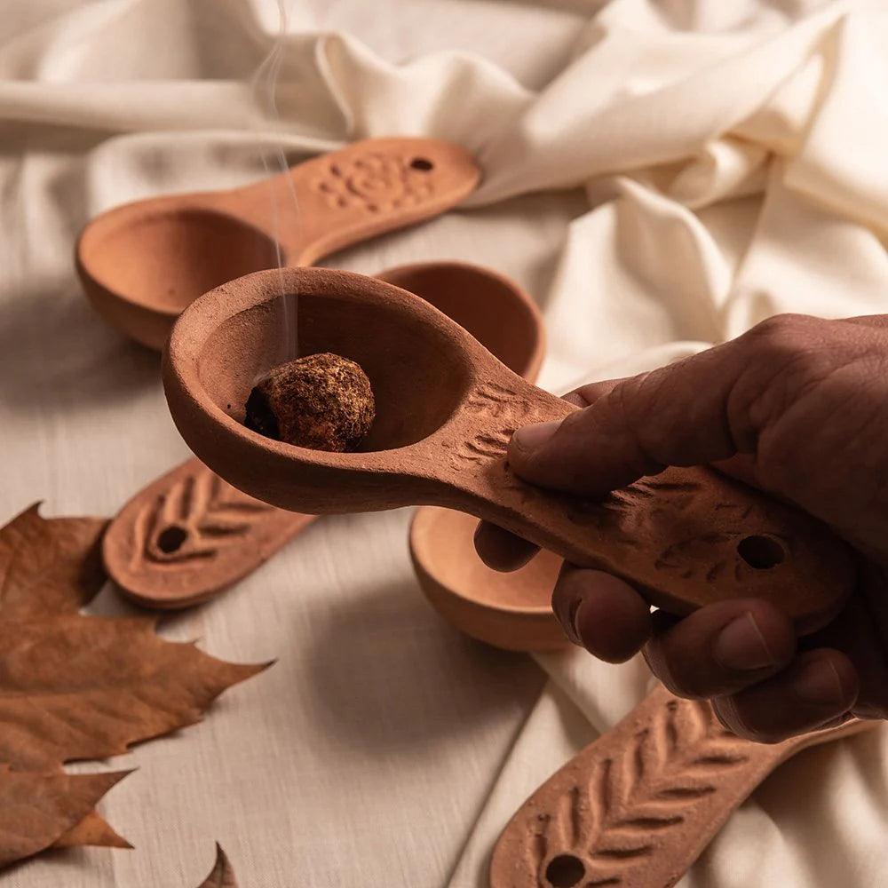 Sagrada Madre Incense | Clay Smudge Bomb Burner - Ember & Essence 