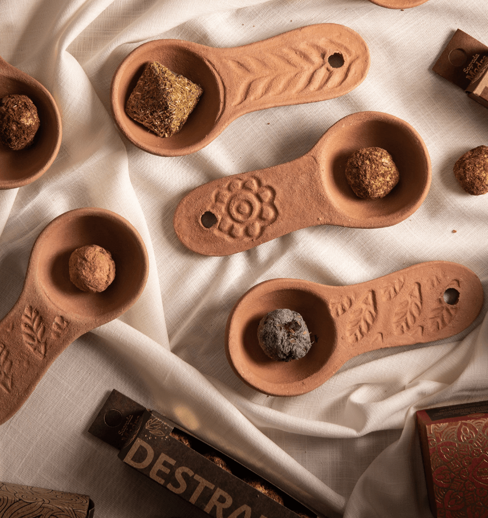 Sagrada Madre Terracotta Native Smudge Bomb Burner IN GIFT BOX - Ember & Essence 